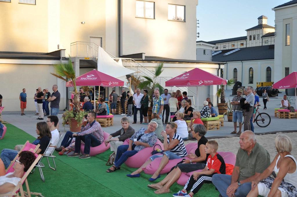 Pokoje Goscinne Stara Kopalnia Waldenburg Exterior foto