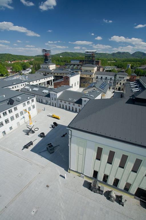 Pokoje Goscinne Stara Kopalnia Waldenburg Exterior foto